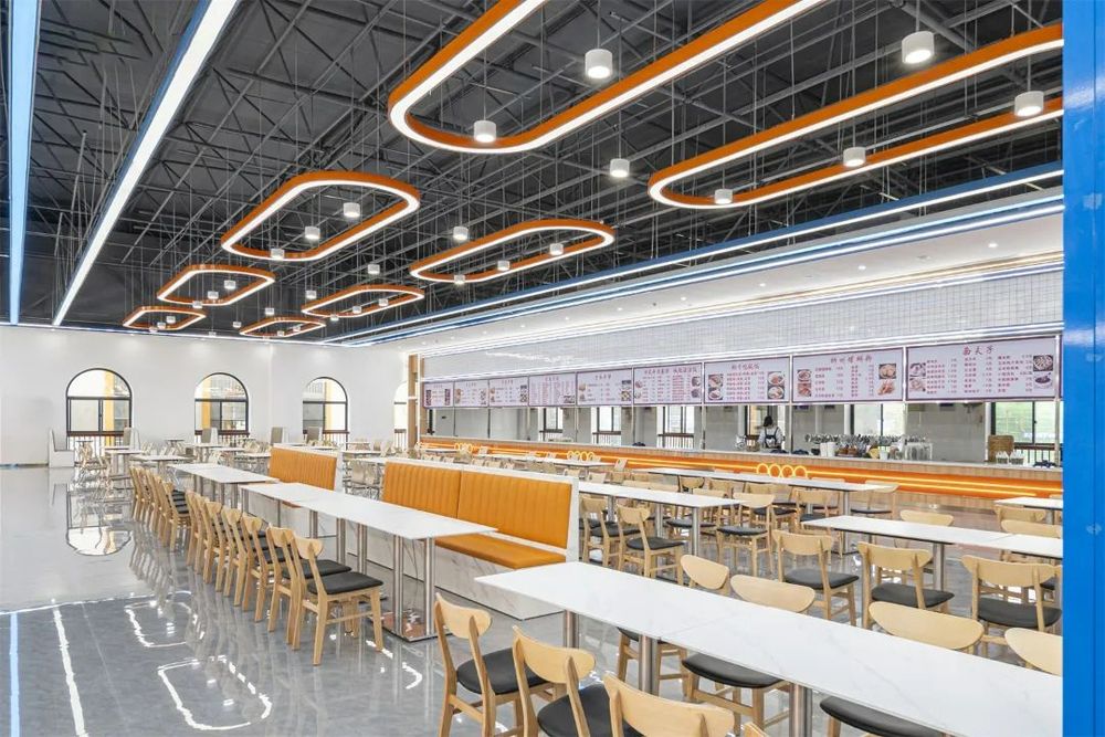 郑州市宇华实验学校